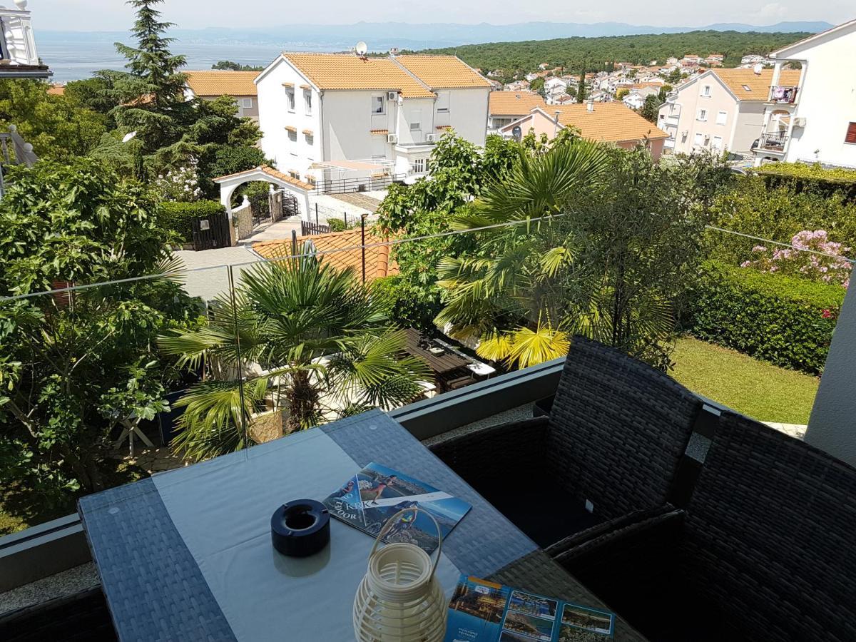 Villa Jeka, Malinska, Krk Buitenkant foto